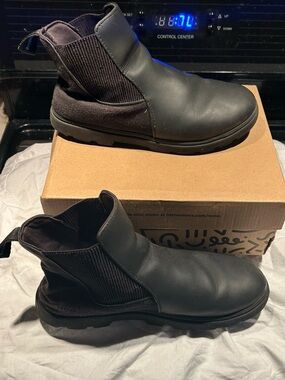 Native Shoes Kids Kensington Treklite Boot - used - great condition
